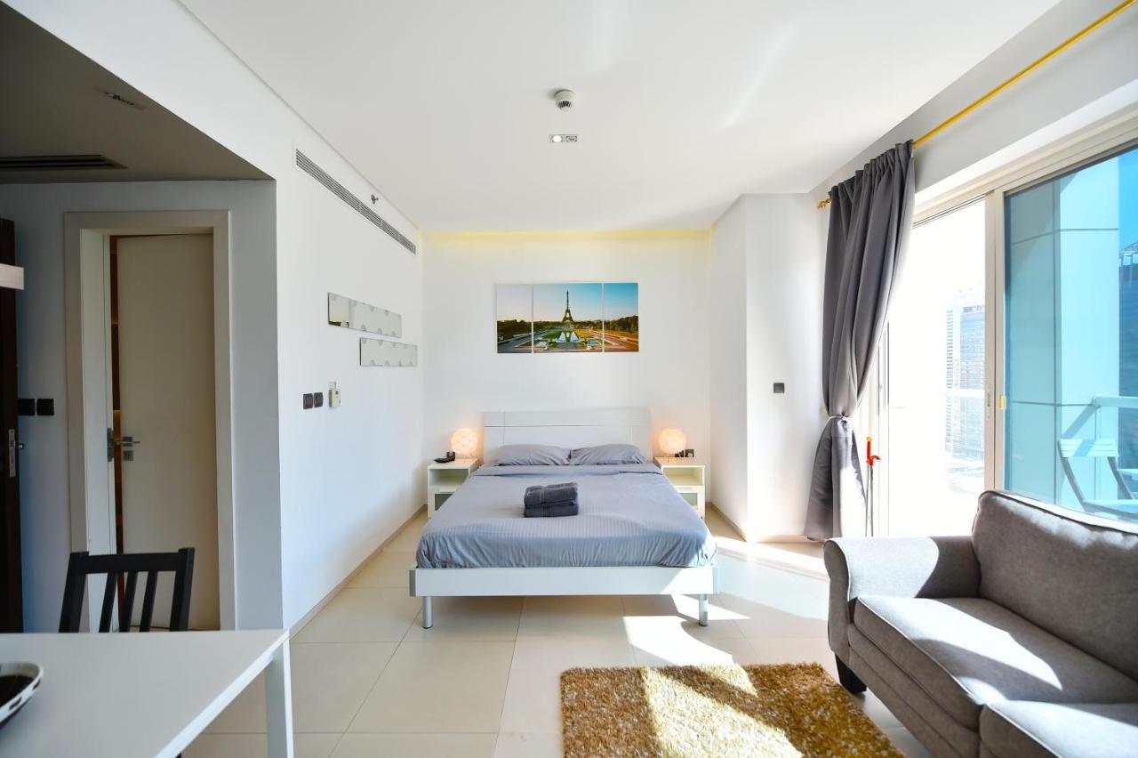 Cozy Studio Apt In Marina - Near Metro, Beach & Mall Lejlighed Dubai Eksteriør billede