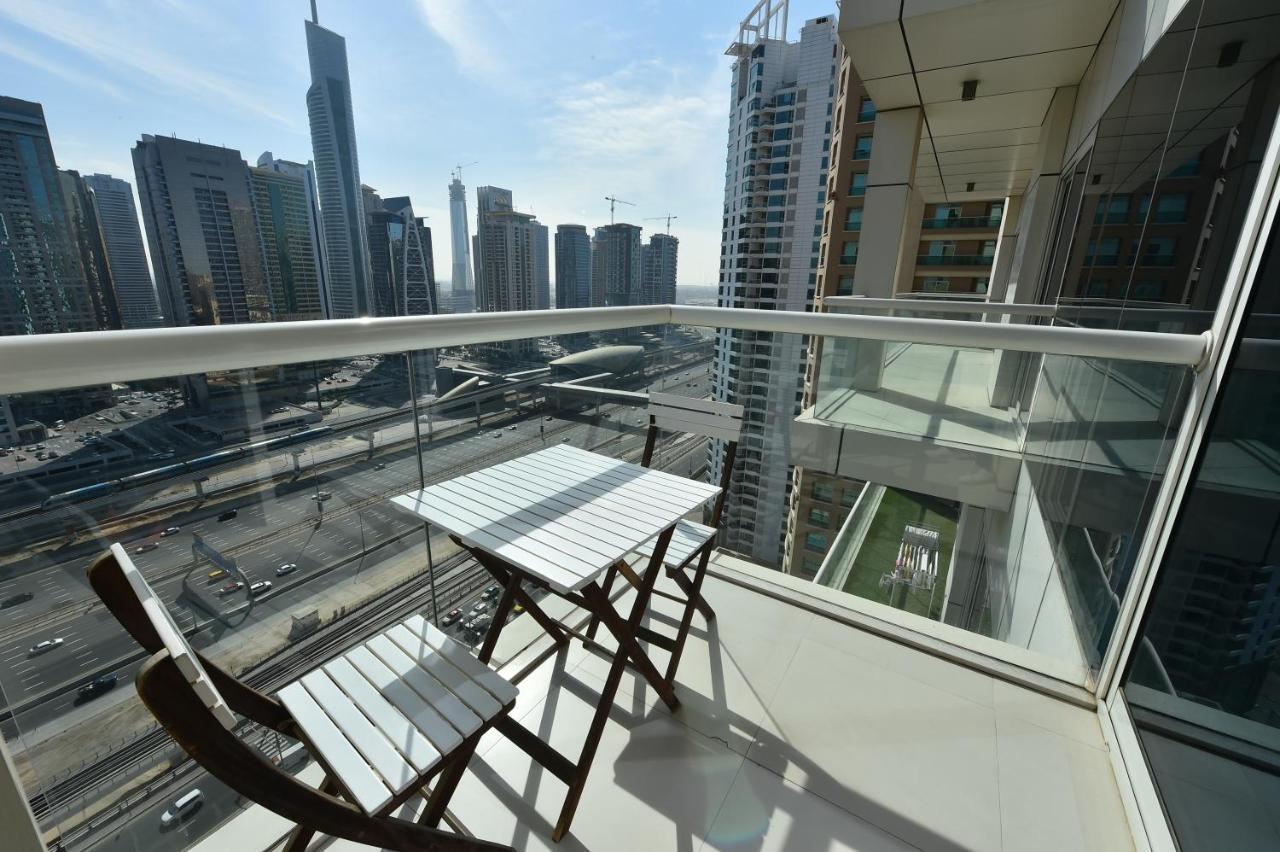 Cozy Studio Apt In Marina - Near Metro, Beach & Mall Lejlighed Dubai Eksteriør billede